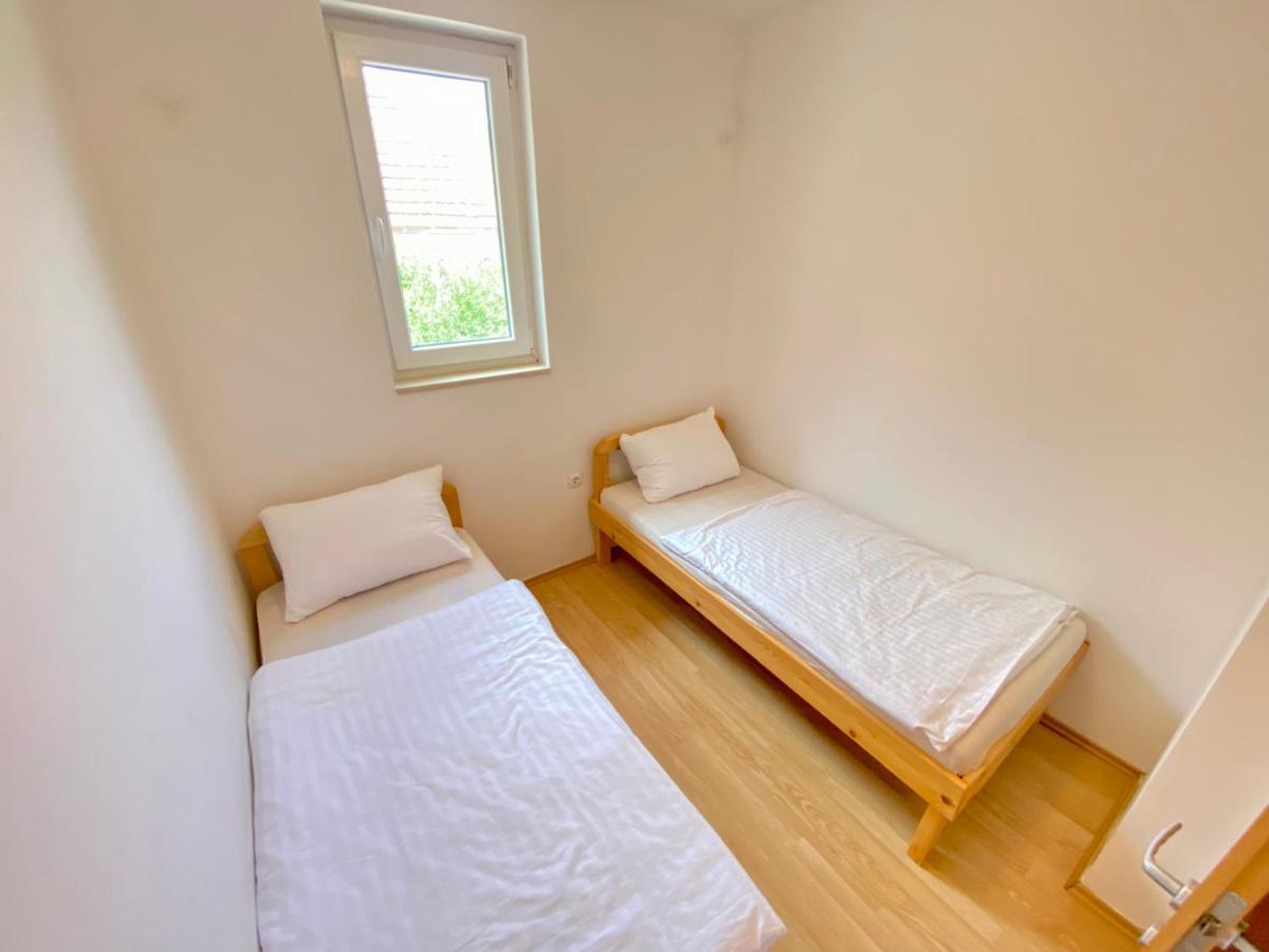 Guest House Ivano 莫斯塔尔 外观 照片